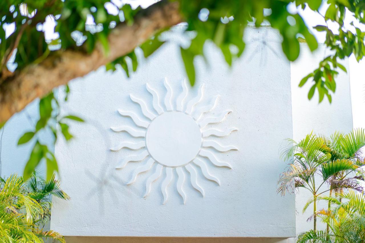 Marina Del Sol Resort & Yacht Club 부수안가 외부 사진